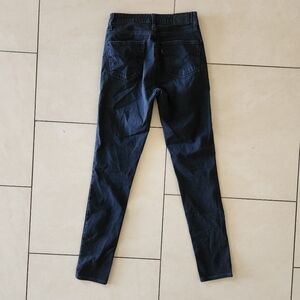 Levi 721 High Rise Skinny Black Jeans . Size 27